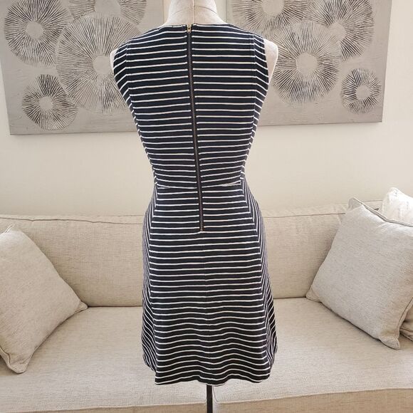 J Crew Paneled Stripe Fit & Flare Striped Mini Dress - size 00 in Black/White. - Picture 9 of 14